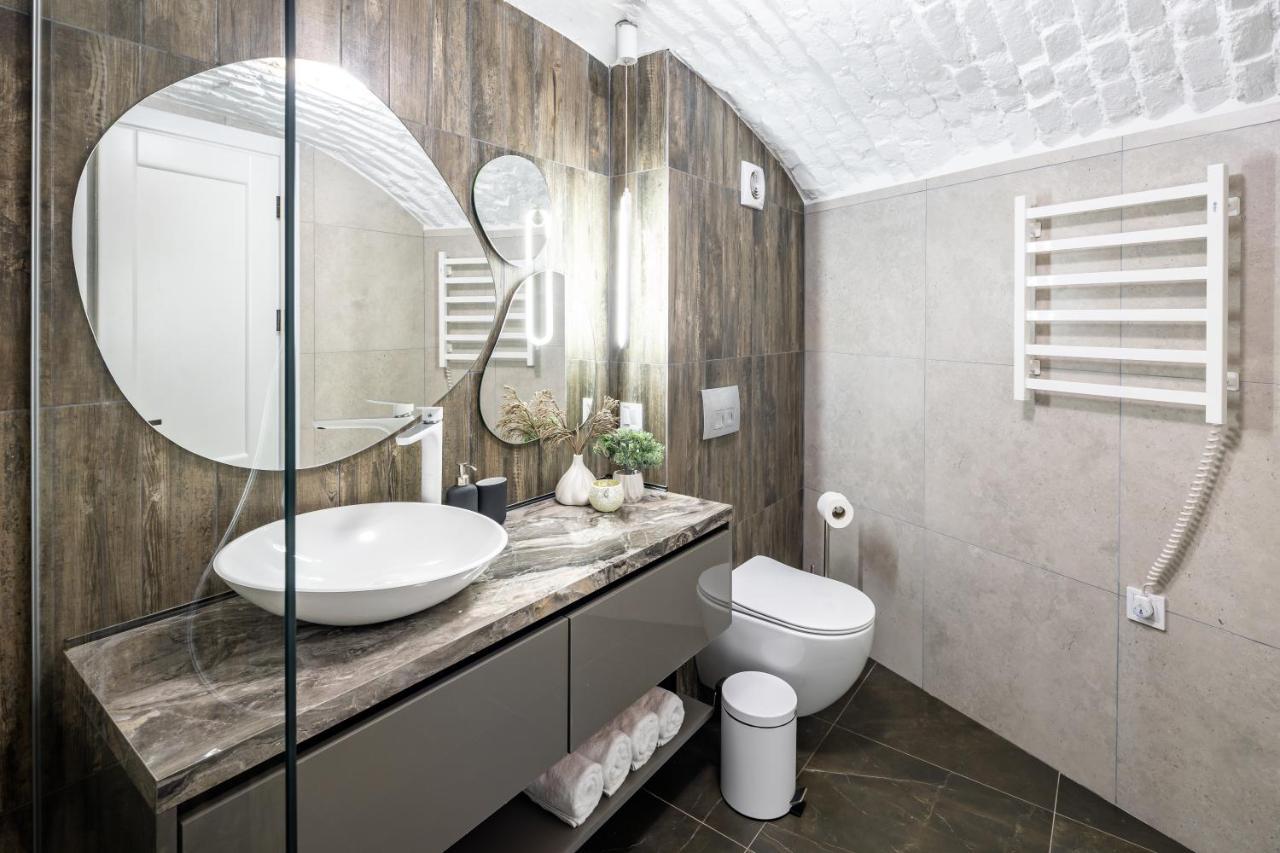 Romari Таманська 12 Apartment Лвив Екстериор снимка